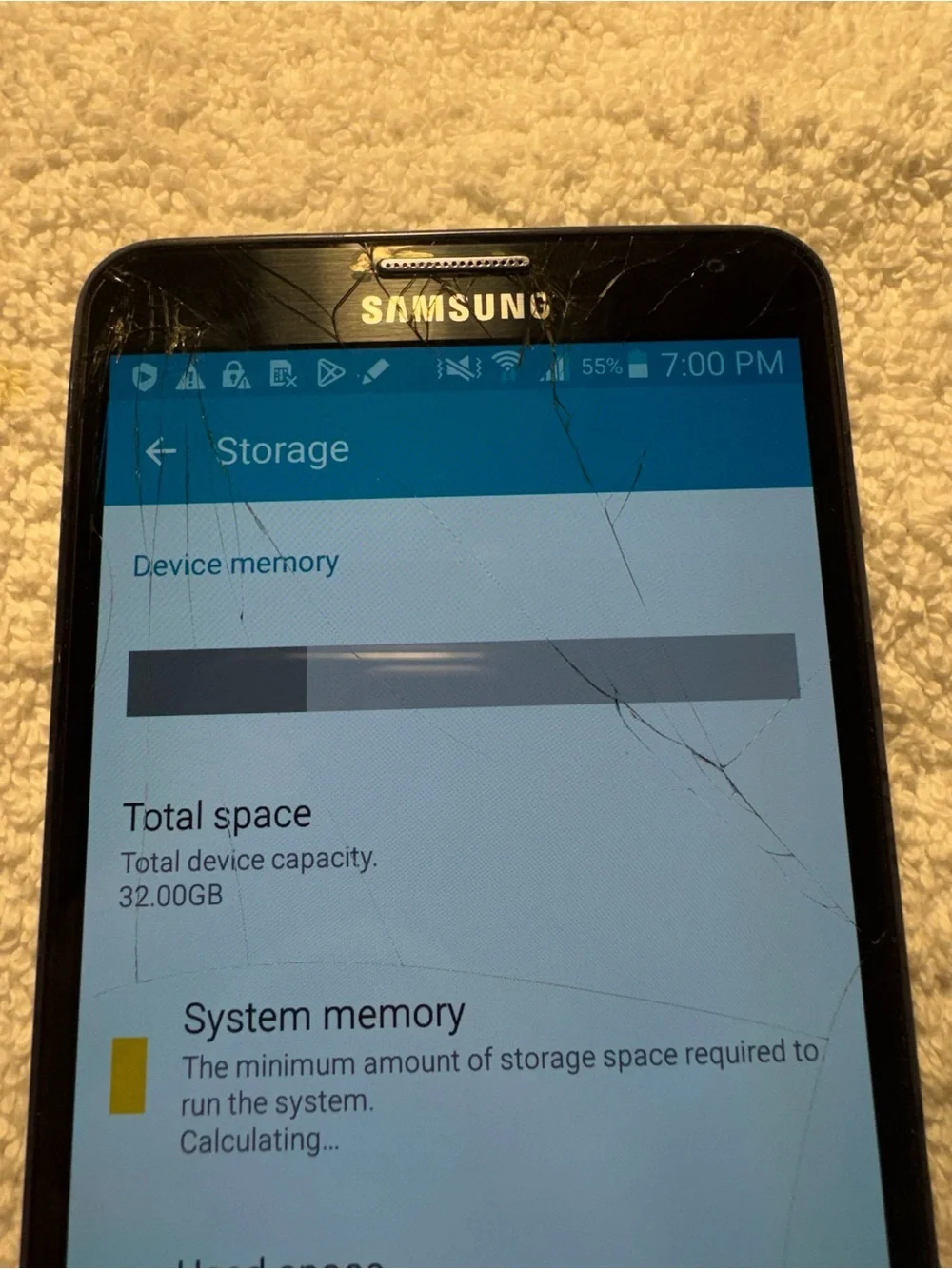Samsung Galaxy Note 3 32GB - T-Mobile Cracked Screen